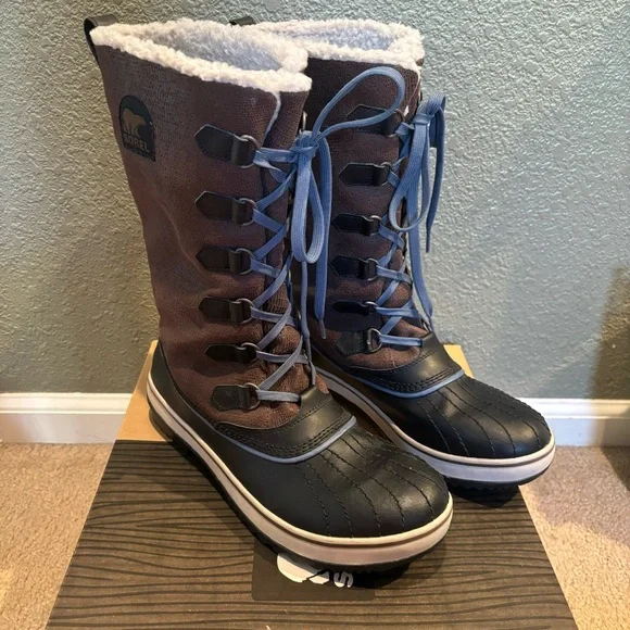 Sorel Women's Tivoli High Brown & Black Lace-Up Winter Boots - Picture 2 of 15